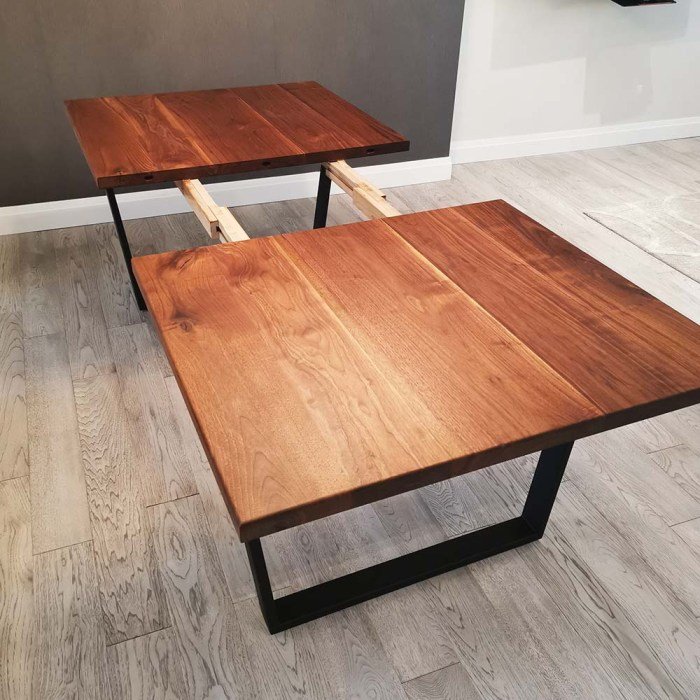 Extendable solid wood dining table